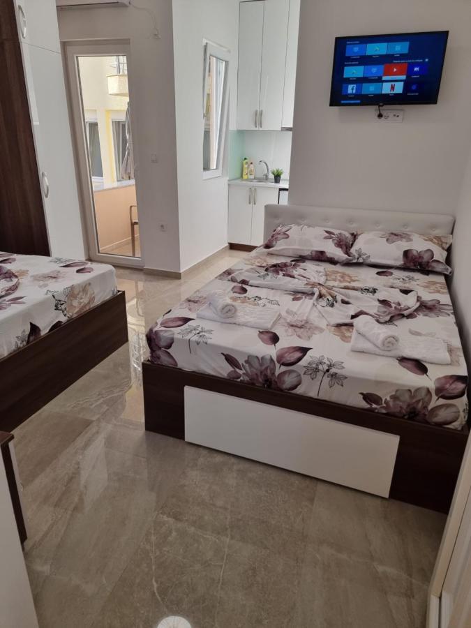 Ebra Lux Apartmani Добра Вода Екстер'єр фото
