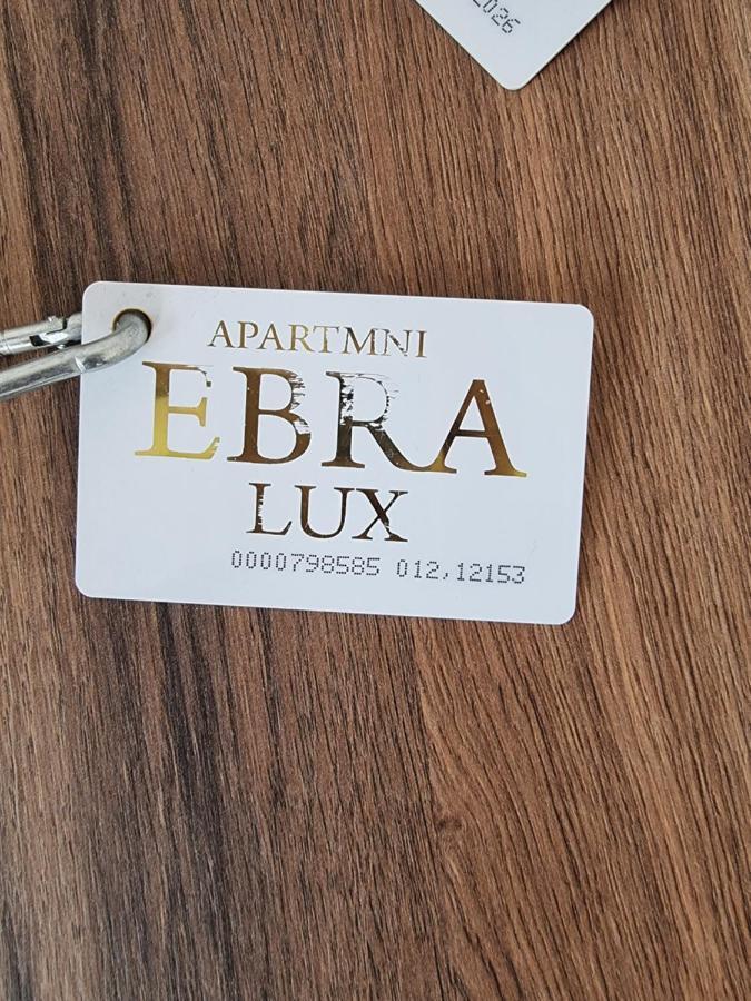 Ebra Lux Apartmani Добра Вода Екстер'єр фото