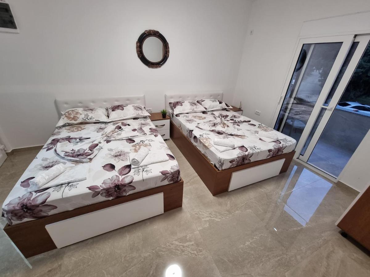 Ebra Lux Apartmani Добра Вода Екстер'єр фото