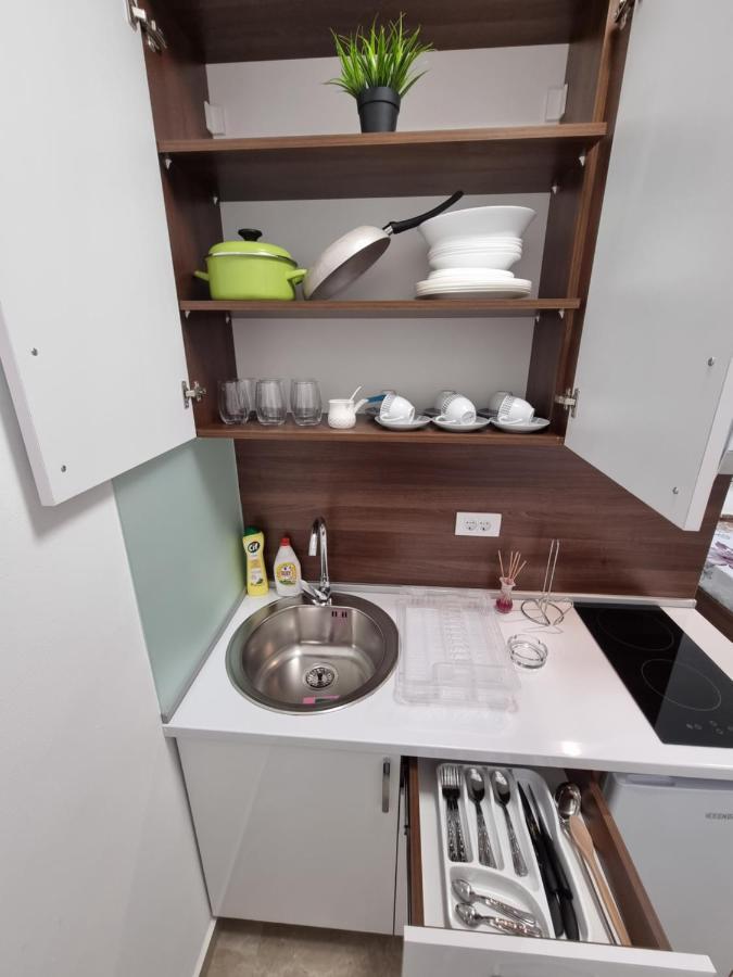 Ebra Lux Apartmani Добра Вода Екстер'єр фото