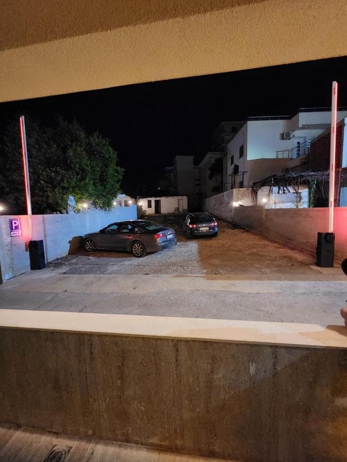 Ebra Lux Apartmani Добра Вода Екстер'єр фото