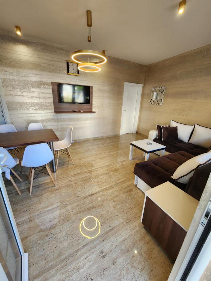 Ebra Lux Apartmani Добра Вода Екстер'єр фото