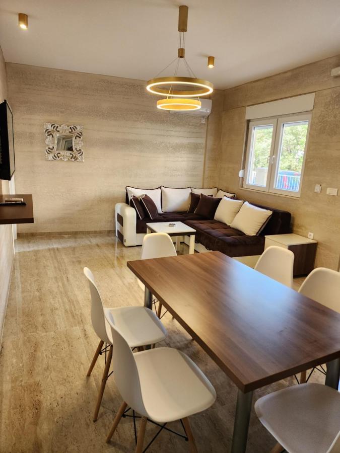 Ebra Lux Apartmani Добра Вода Екстер'єр фото